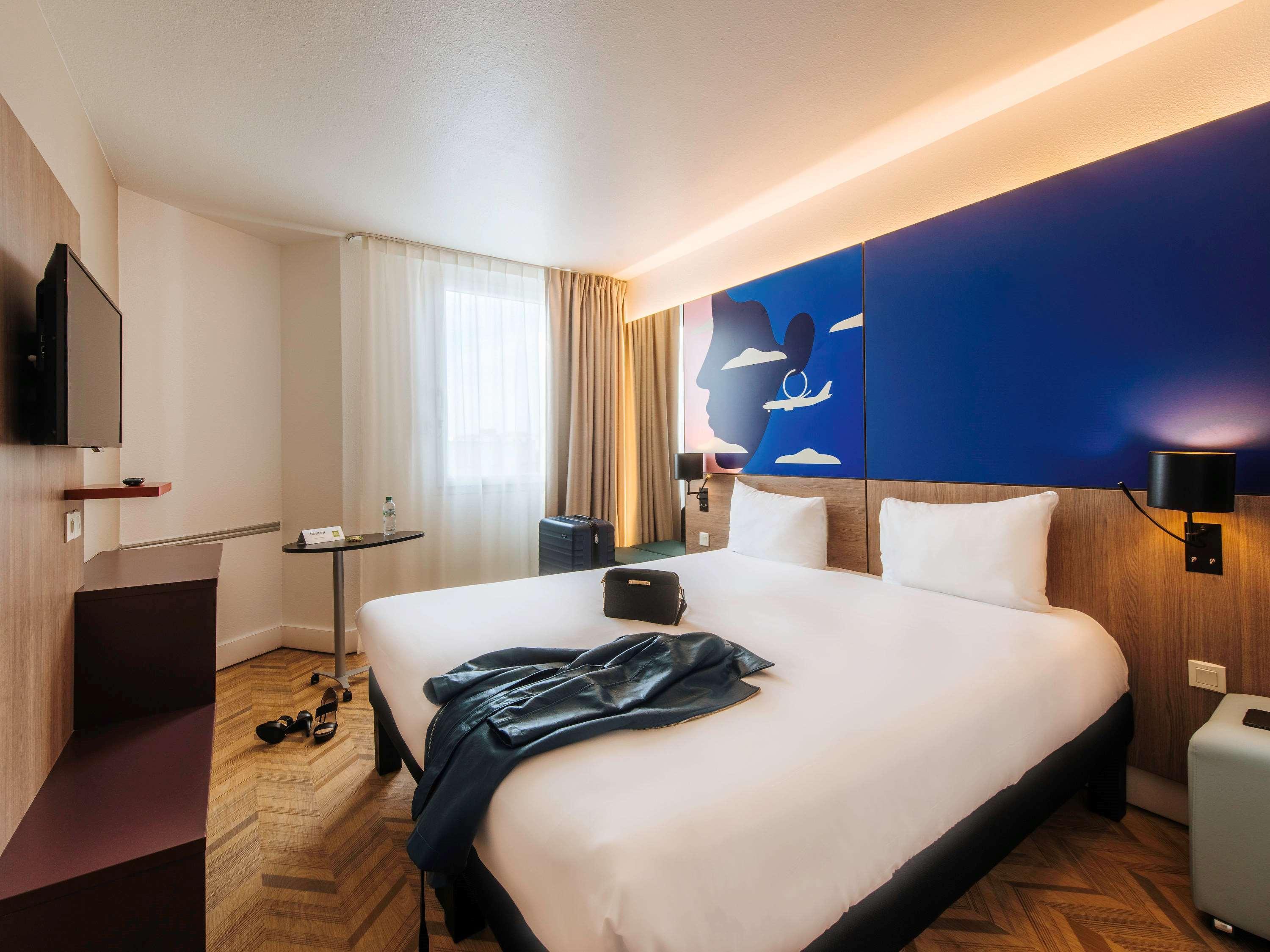 Hotel Ibis Styles Aéroport Arenas 3*